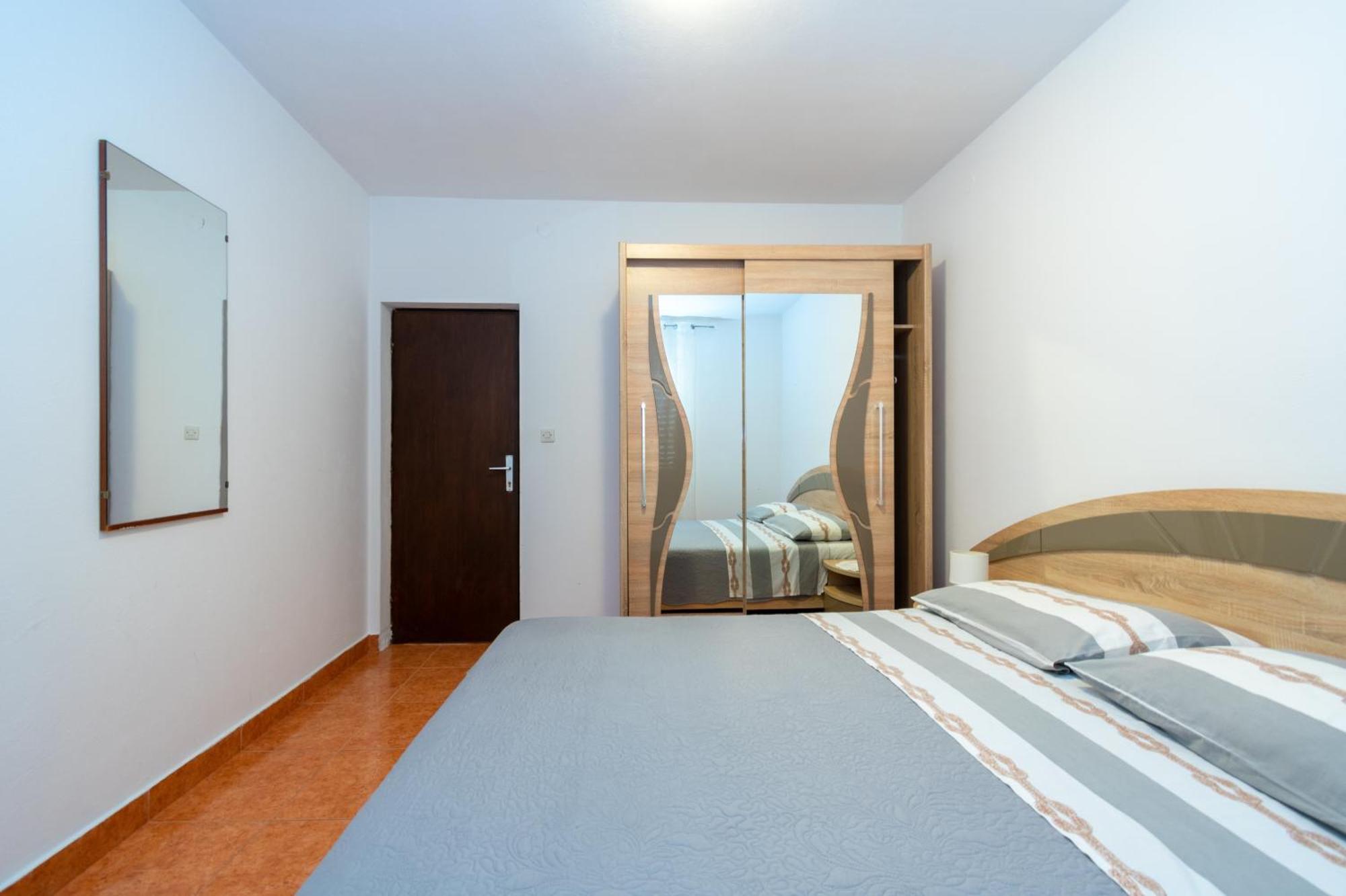 Apartments By The Sea Stara Novalja, Pag - 6340 Номер фото